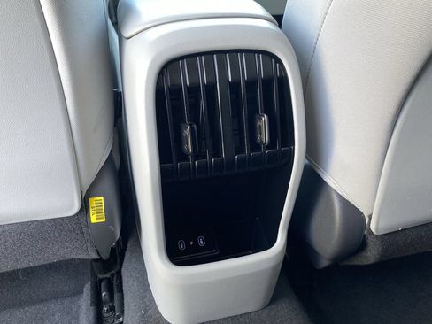 Used 2024 Hyundai Kona SEL FWD image 15