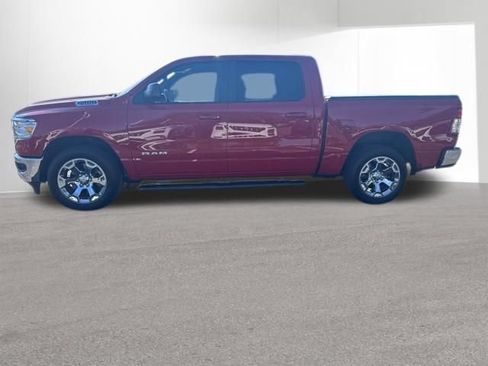 Used 2022 RAM 1500 Big Horn AWD/4WD image 2