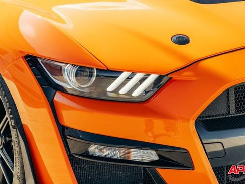Used 2020 Ford Mustang Shelby GT500 w/ Technology Package RWD image 56