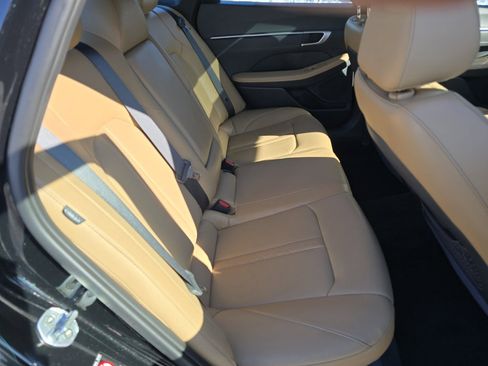 Used 2021 Hyundai Sonata Limited image 32