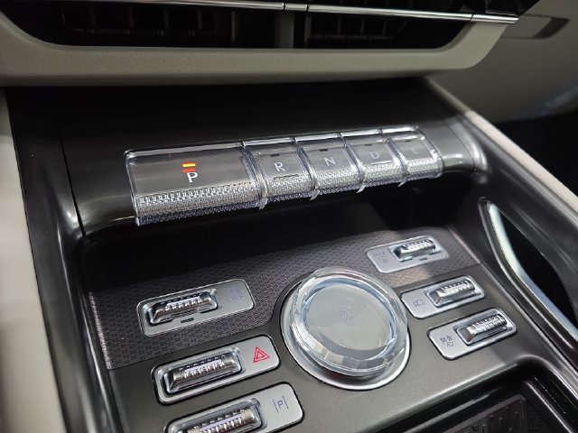New 2026 Lincoln Nautilus Premier w/ Equipment Group 102A AWD/4WD image 21