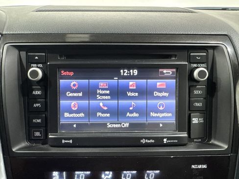 Used 2018 Toyota Sequoia Platinum AWD/4WD image 31