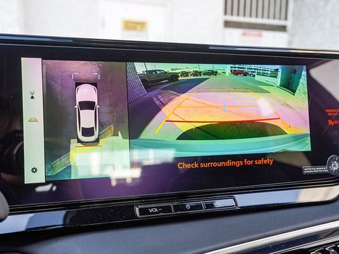 New 2026 Toyota Mirai RWD image 29