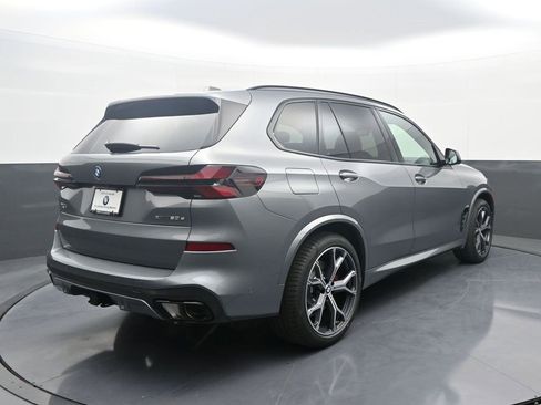 New 2026 BMW X5 xDrive50e w/ M Sport Package image 7