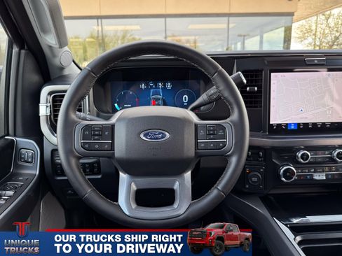 Used 2025 Ford F350 Lariat w/ Black Appearance Package image 35
