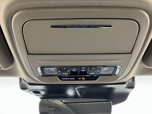 Used 2025 Lincoln Corsair FWD w/ Equipment Group 101A image 13