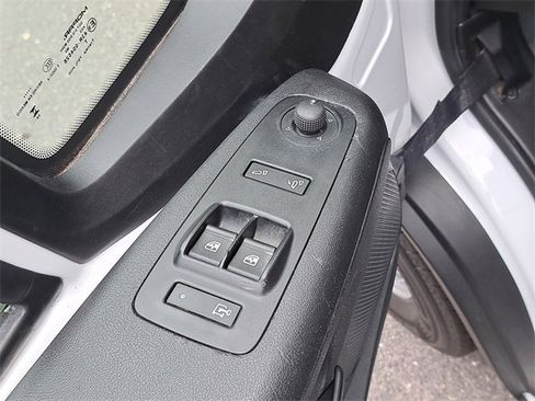 Used 2025 RAM ProMaster 2500 w/ Convenience Group image 20