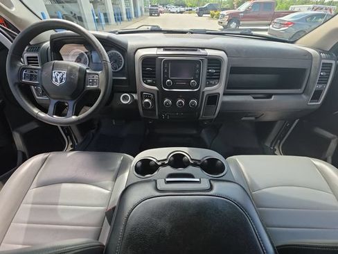 Used 2023 RAM 1500 Tradesman w/ Chrome Appearance Group RWD image 10