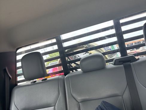 Used 2025 Ford F250 XL w/ XL Chrome Package image 14