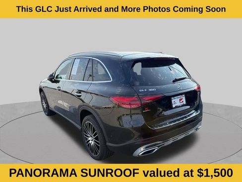 Used 2023 Mercedes-Benz GLC 300 image 4