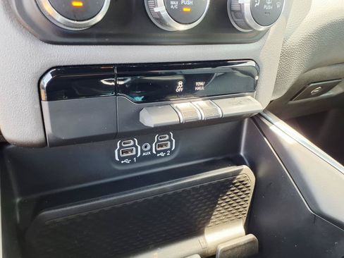 Used 2024 RAM 1500 Lone Star RWD image 18