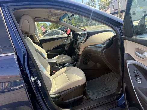 Used 2017 Hyundai Santa Fe Sport image 28