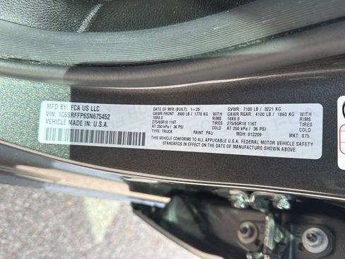 Used 2025 RAM 1500 Big Horn AWD/4WD image 29