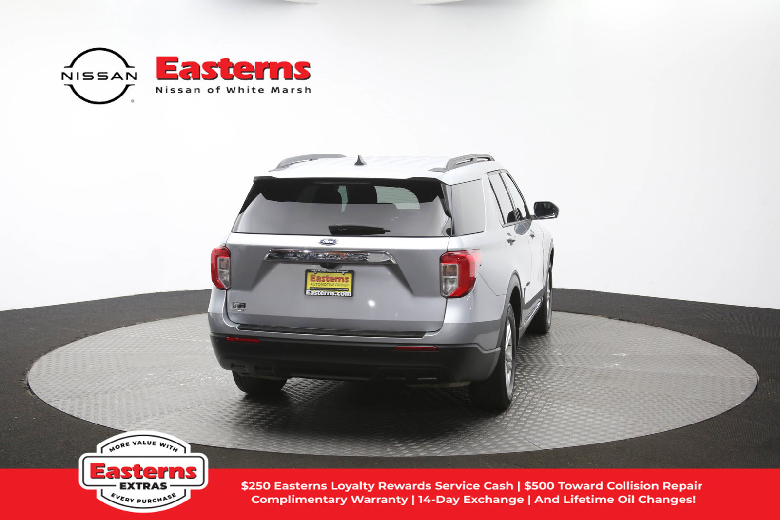 Used 2023 Ford Explorer XLT RWD image 33