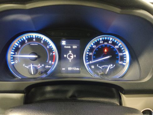 Used 2018 Toyota Highlander XLE image 23