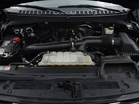 Used 2024 Ford Expedition Limited image 24