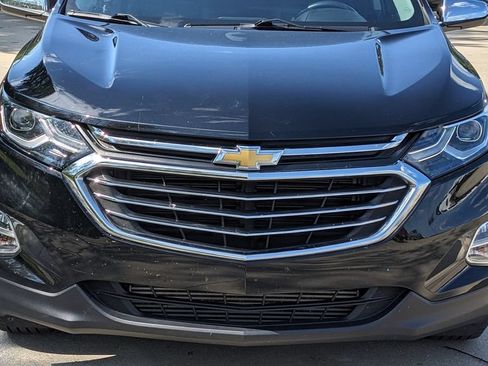 Used 2019 Chevrolet Equinox Premier FWD image 9