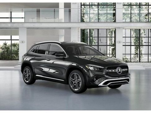 Used 2026 Mercedes-Benz GLA 250 image 12