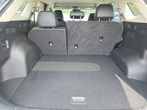 Used 2024 Kia Sportage EX FWD image 12