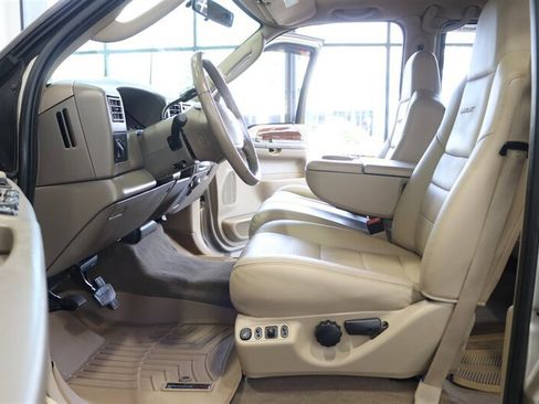 Used 2003 Ford F250 Lariat AWD/4WD image 74