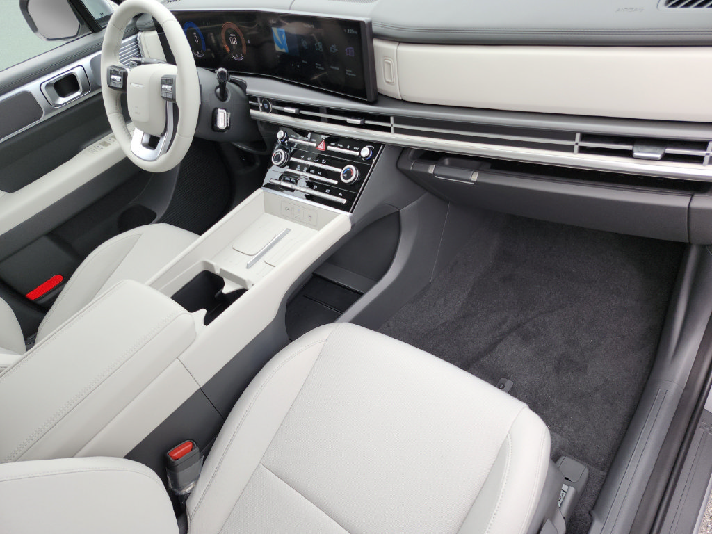 New 2027 Hyundai Santa Fe SE FWD image 17