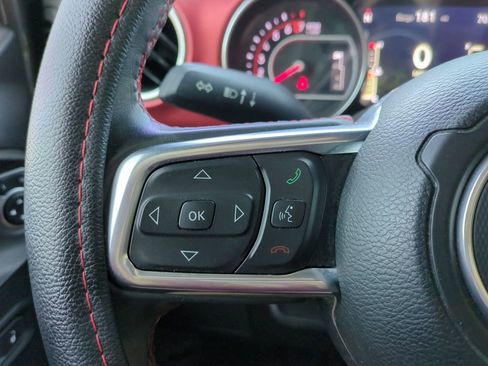 Used 2019 Jeep Wrangler Unlimited Rubicon AWD/4WD image 30