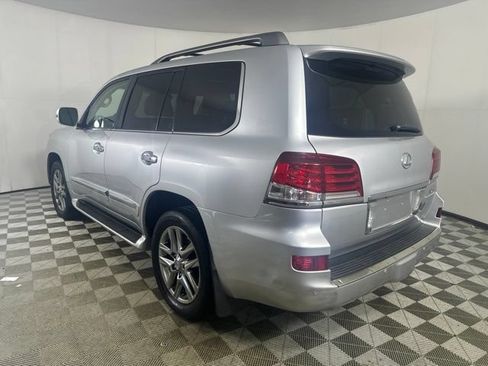 Used 2013 Lexus LX 570 4WD image 5