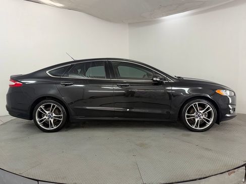 Used 2013 Ford Fusion Titanium w/ Titanium Driver Assist Pkg AWD/4WD image 5