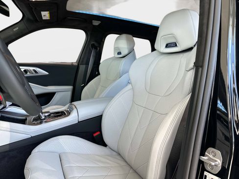 New 2026 BMW XM Label Red image 17