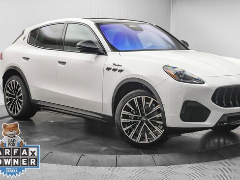 Used 2025 Maserati Grecale Modena AWD/4WD image 1