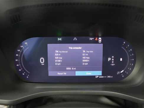 New 2026 Volvo XC60 B5 Core w/ Protection Package Premier image 22