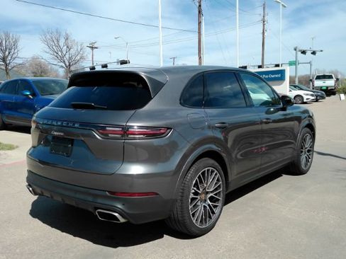 Used 2020 Porsche Cayenne AWD/4WD image 8