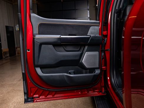 Used 2021 Ford F150 Platinum w/ Equipment Group 701A High image 38