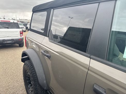 New 2026 Ford Bronco Big Bend w/ Black Diamond Package image 13