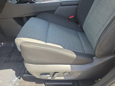 Used 2023 Nissan Rogue SV FWD image 26