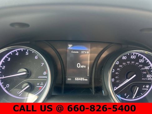 Used 2018 Toyota Camry SE image 14