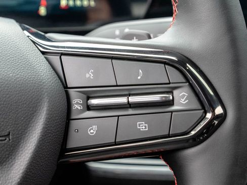 New 2026 Chevrolet Equinox RS FWD image 19