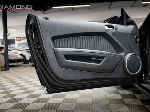 Used 2013 Ford Mustang Shelby GT500 RWD image 13