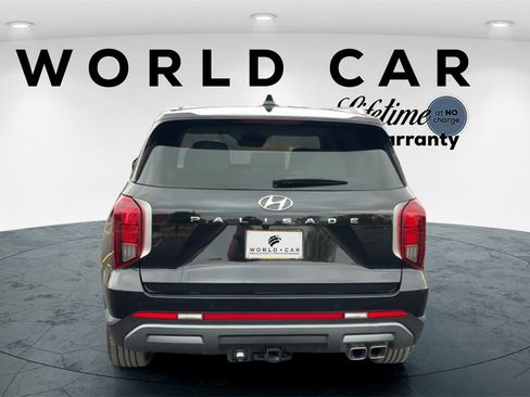 Used 2024 Hyundai Palisade Limited image 6
