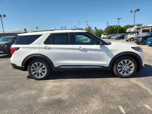 New 2026 Ford Explorer Platinum RWD image 14