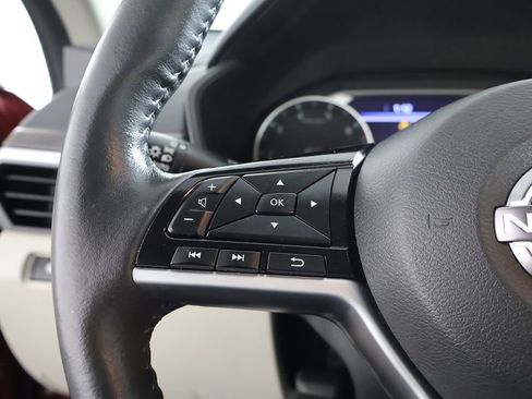Used 2023 Nissan Altima 2.5 SL FWD image 43