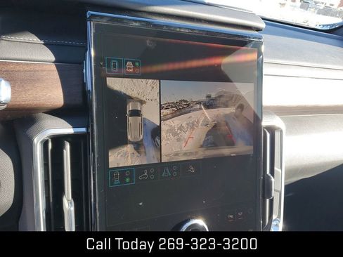 New 2026 GMC Acadia Denali Ultimate w/ LPO, Floor Liner Package image 7