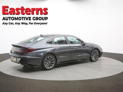 Used 2023 Hyundai Sonata Limited w/ Preferred Accessory Package FWD image 41
