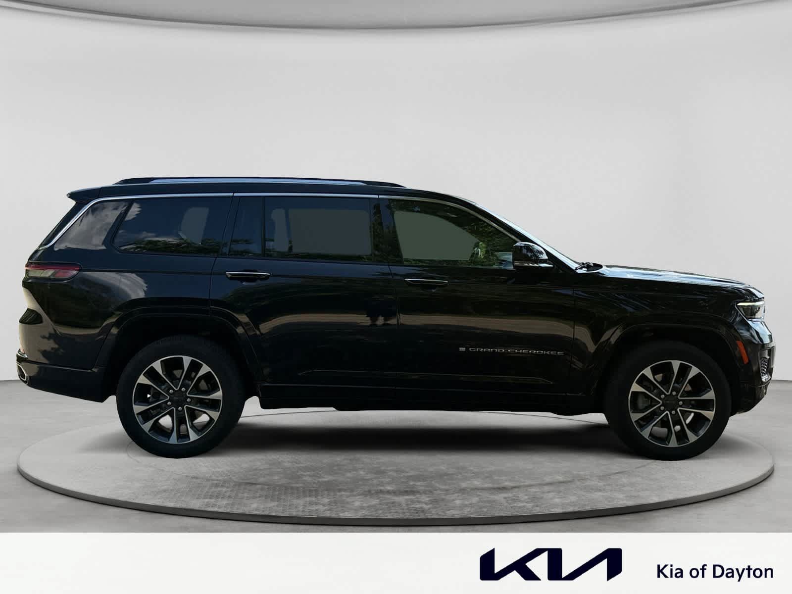 Used 2021 Jeep Grand Cherokee L Overland w/ Luxury Tech Group IV AWD/4WD image 4