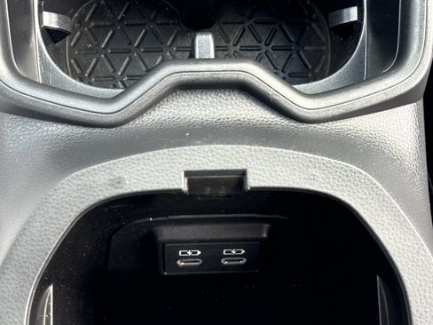 Used 2024 Toyota RAV4 XSE AWD/4WD image 29