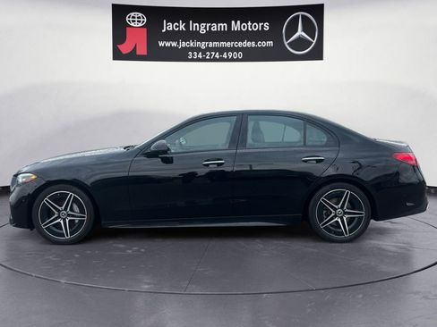 Used 2024 Mercedes-Benz C 300 Sedan image 2