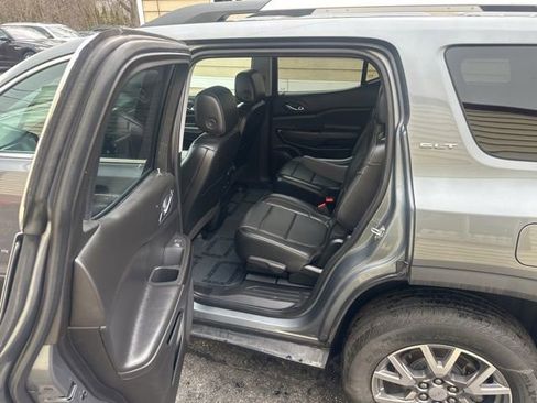 Used 2022 GMC Acadia SLT w/ LPO, Roadside Safety Package image 11