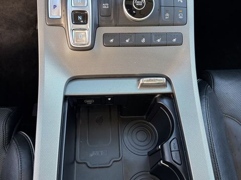 Used 2021 Hyundai Palisade Limited image 30