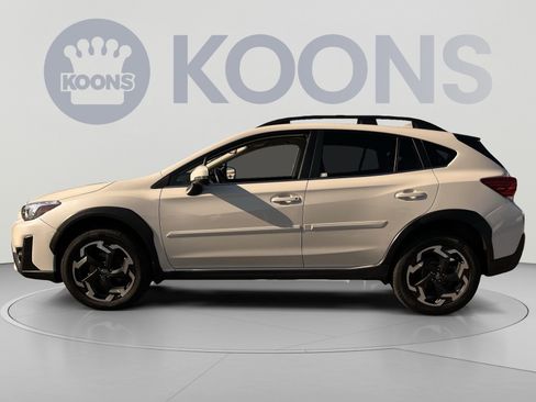 Used 2022 Subaru Crosstrek 2.5i Limited w/ Moonroof Package 1 AWD/4WD image 2