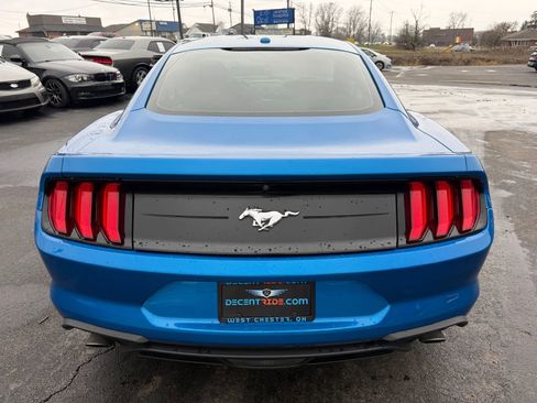 Used 2020 Ford Mustang Coupe RWD image 4